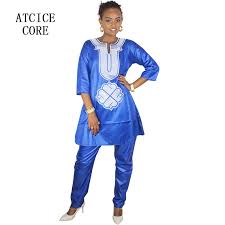 31 modele bazin femme mariage mariage francais. Robe Broderie Africaine D7e4bb