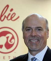 Mattel Demite Presidente