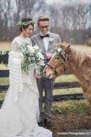 Love The Couple With Merryleggs At The Barn In Zionsville The Sweetest Pony Around Image From Confor Contemporary Wedding Venues Indiana Wedding Wedding Wire