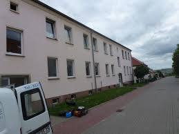 Mehr daten und analysen gibt es hier: 3 Zimmer Wohnung Zu Vermieten Bergmannsring 7 06242 Braunsbedra Neumark Braunsbedra Mapio Net