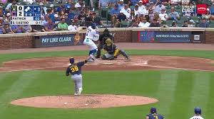 Castro Crushes It! Cubs Extend Lead with HUGE Home Run! - Imagen principal del artículo