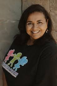 Steven Kinder's Instagram, Twitter & Facebook