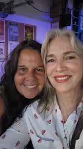 Asbury Park artist Patricia F. Arroyo, great music and a kiss for good  luck!❤️🥰