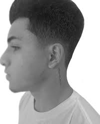 Sandy Benavides 的個人檔案