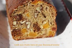 Mon Cake Sante Cake Aux Fruits Secs Et Aux Flocons D Avoine La Cuisine De Guylaine Cake Aux Fruits Secs Cake Aux Fruits Dessert