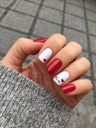 Valentine's day is the perfect excuse to adorn your fingertips with hearts, glitter, and multiple shades of pink. Valentine S Nailshttps Www Elle Com Beauty Makeup Skin Care G29221 Valentines Day Nail Designs 31 Easy Valentine S Day Nail Art Designs Cute Valentine S Day