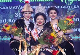 Cherllynn pinsius (kota kinabalu) unduk ngadau 2015: Francisca Ester Dinobat Ratu Unduk Ngadau Kaamatan 2019 Sabah Post