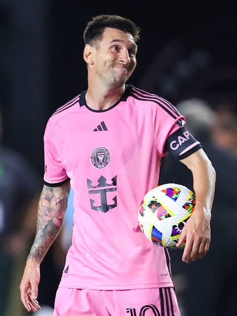 Messi encerra a carreira pela Argentina aos 39 anos e passa a jogar só pelo Inter Miami