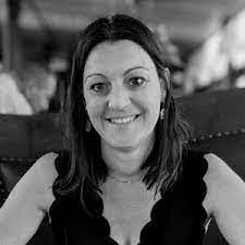 Valerie Hillyer's Instagram, Twitter & Facebook