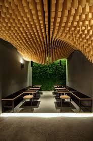 Parametrische Holzdecke Trisoux Bar Von Martino Hutz Detail Magazin Fur Architektur Moderne Deckengestaltung Bar Innenausstattung Deckengestaltung Modern