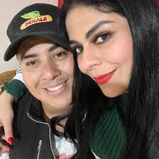 RECONOCEN A SU RIVAL Emiliano 'Dibu' Martínez y Raúl Jiménez intercambiaron  camisetas luego del partido entre Fulham y Aston Villa. ¡Grandes!  🇲🇽🤝🇦🇷 📸 Diario OLÉ