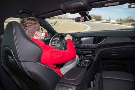 Prueba opel insignia 2021, primera prueba de la renovación de la berlina alemana, análisis de sus cambios, rendimiento, consumos y. Opel Insignia Gsi 2018 Test 2018 Preis Diesel Kombi Autobild De
