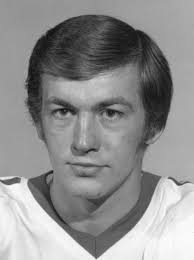 Player photos for the 1963-64 Ingersoll Junior Marlands at hockeydb.com