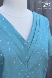 Pin By Hanife Kesilmis On Gomlek Elbise In 2020 Kurti Neck Designs Salwar Neck Designs Fashion Design Clothes