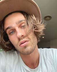 Zane Powell (@zanepowell) • Instagram photos and videos