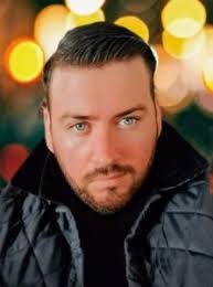 82-YO Grandma Sets Up Tinder Profile For Grandson