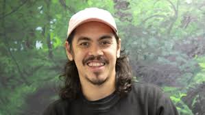 Chatting with international artist Benjamin Shine.