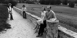 Claude chirac, comm (born 6 december 1962), the youngest daughter of french president jacques chirac, was her father's personal advisor from 1994 until his death in 2019. Mort De Jacques Chirac Qui Sont Ses Filles Laurence Et Claude Marie Claire