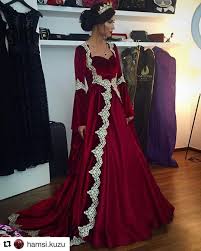 470 Likes 34 Comments When Dreams Come True Eleganzecouture On Instagram Hamsi Kuzu K Muslim Prom Dress Velvet Prom Dress Long Sleeve Evening Gowns