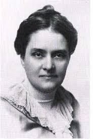 QUARTERLY BULLETIN OF THE STANISLAUS COUNTY HISTORICAL SOCIETY Volume 11  Spring 1987 Number 1 Aerial view of Modesto taken March