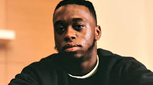 Aaron Wan-Bissaka: 'United can close the gap