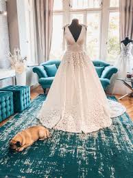 Beratung und service wird bei uns groß geschrieben. Brautkleider Und Anzuge Happy Day Brautmoden Leipzig