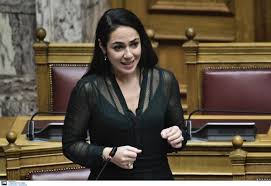 «όσοι εργαζόμενοι επιμείνουν να αρνούνται τον εμβολιασμό και μετά την άδεια άνευ αποδοχών που θα πάρουν μετά τις 16 αυγούστου, τότε θα απολύονται, είπε η δόμνα μιχαηλίδου το πρωί στο open. Mixahlidoy Nomo8etoyme Gia Prolhpsh Kai Antimetwpish Ths Paidikhs Kakopoihshs