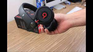 One year and thousands of prototypes later, we're proud to present one of the lightest, loudest headphones ever. Beats By Dre Mixr Headphones David Guetta Edition Unboxing Overview Youtube