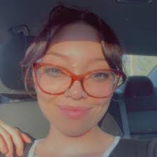 Liana Torres's Instagram, Twitter & Facebook