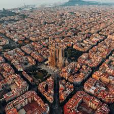 Barça lassa in a click. Barcelona To Convert Streets Into Car Free Green Spaces To Curb Pollution