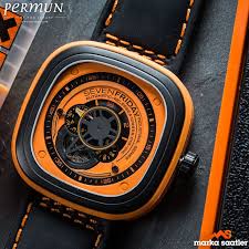 sevenfriday siradisi bir kol saati ariyorsaniz sevenfriday tam size gore kenarlari hafifce yuvarlatilmis kare form sevenfriday watch sevenfriday watch design