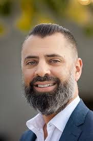 Eric Pinho's Instagram, Twitter & Facebook