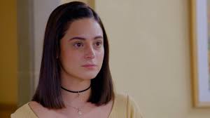 Celia le declara su amor a Martha