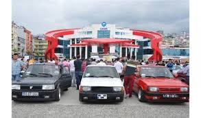 İlçenin kuzeyinde karadeniz, güneyinde canik dağları'nın karadeniz'e doğru uzantısı. Modifiyeli Araclar Samsun Canik Te Yaristi