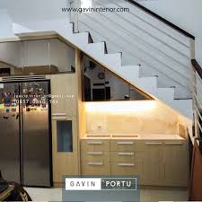 Aku akan kasih beberapa ideas yang bisa kalian terapkan untuk ruangan di bawah tangga kalian. Design Kitchen Set Dibawah Tangga Ampera Jakarta Selatan Kitchen Set Jakarta