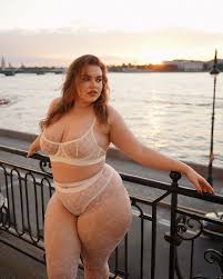 Anastasia Koftacurvy - Free pics, galleries & more at Babepedia