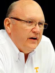 Former Tennessee Offensive Coordinator Mike DeBord Passes Away at 69 Mike  DeBord, who served as Tennessee's offensive coordinator under former head  coach Butch Jones during the 2015–2016 seasons, has passed away at