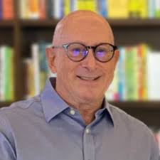 I am honored to be the recipient of the HMAS 2024 Viewers' Choice Award. 🏆  Receiving this recognition is a humbling reminder that, even though  entrepreneurship can sometimes feel like running in… |