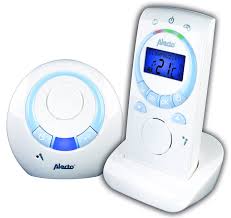 Le Babyphone Alecto Dbx 76 Est Un Modele Tres Abordable Grace A Un Tarif Tres Bas Un Babyphone Pas Cher Oui Mais Plutot E Ecoute Bebe Babyphone Securite Bebe