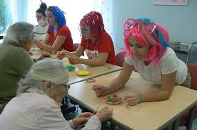 Je m'appelle laura j'ai 17 ans je suis en terminale assp je filme avec mon téléphone (sony xperia xa1) je monte avec filmora. Bac Assp Blog Du Cdi Lp