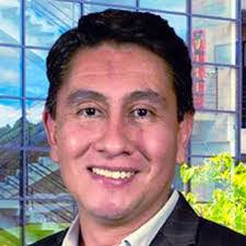 Alexander Perez's Instagram, Twitter & Facebook