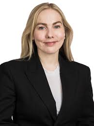 Biography: Lønseth, Mari Holm