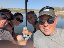 Sultan Sea, The lake stinks, but the wind is blowing in the right direction  😳