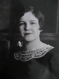 Flora Holtz (1905-1983)