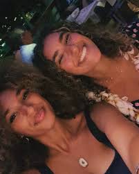 Aloha everyone! My name is Kiya Malczewska and I grew up here