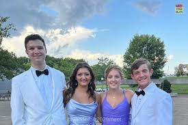 Hi everyone!! I'm Lia from Bethel, CT. I'm planning