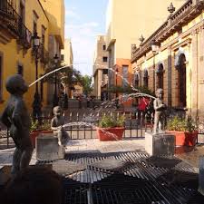Fuente De Los Ninos Miones Guadalajara Monumentos Jalisco