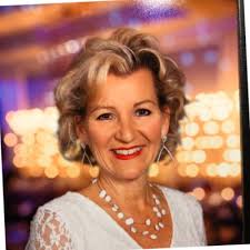 Cindy Burris has been appointed Regional President of Enterprise  Distribution, Southern Region for Travelers Insurance Cindy has a long  track record of success within Travelers and across the…