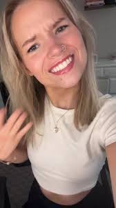 Lydia Ritchie's Instagram, Twitter & Facebook