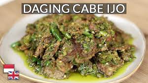 Tumis kikil sapi akan kami padukan dengan cabe ijo dan bahan bumbu pelengkap lainnya supaya memiliki rasa yang lebih mantap lagi. Empuk Pedas Wangi Resep Daging Cabai Hijau Kualitas Restoran Youtube